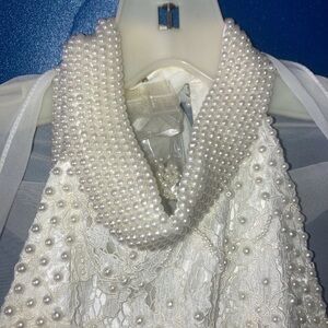 St Tropez  Halter Beaded Lace Satin Wedding Dress   David's Bridal 4 Clasp Broke